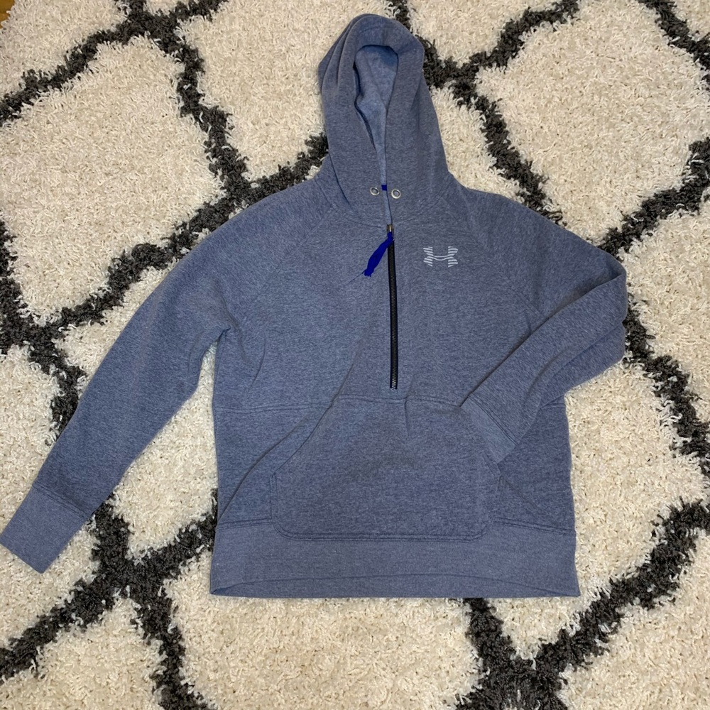 Women’s Under armor hoodie